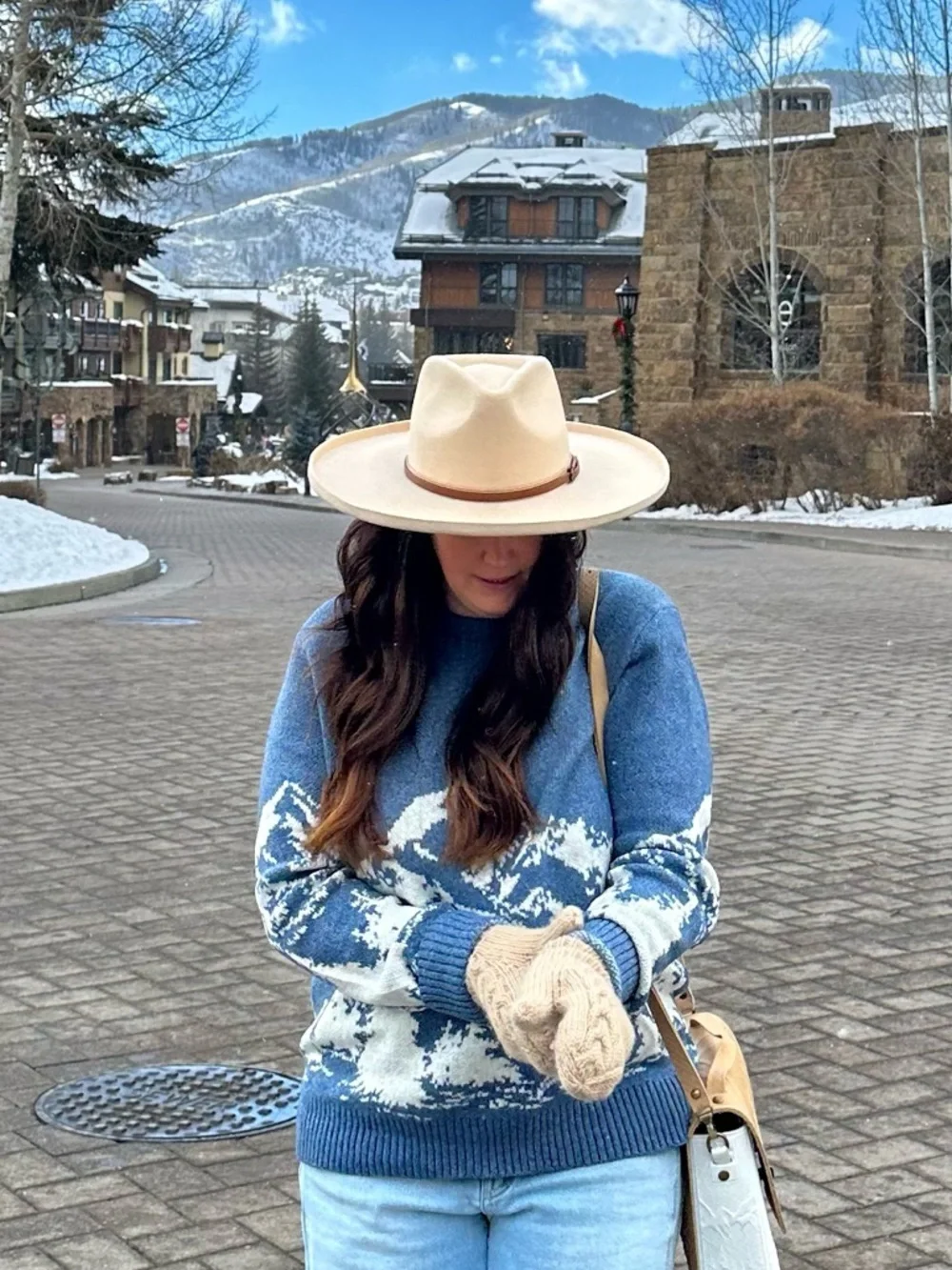 Gigi Pip Amelia Wide-Brim Felt Hat in Cream - Picture 4 of 6